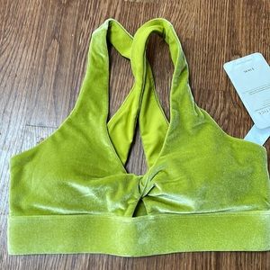 Fabletics Oasis Twist-Front Velour Sports Bra S